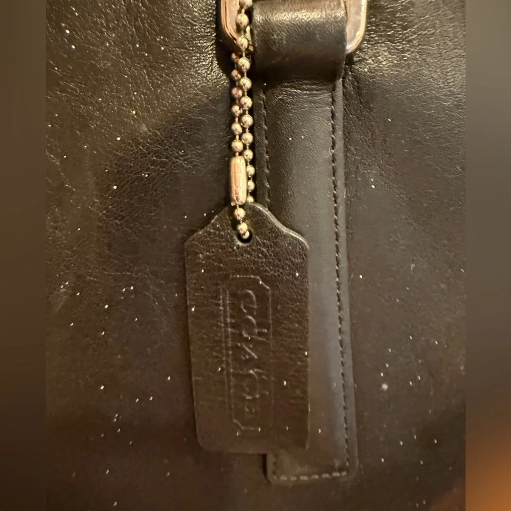 Coach Vintage Legacy Black Leather Tote with Double Handles - Picture 11 of 13